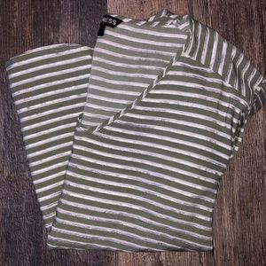 BOGO❗️Express Gramercy Tee